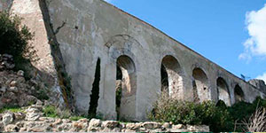 Acueducto Romano de Santa Lucía